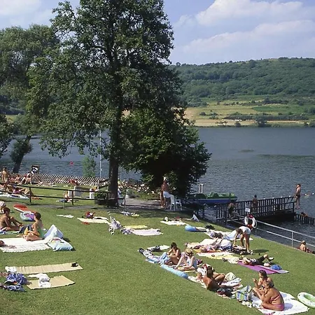 Exclusive With Volcano Views Semesterbostad Schalkenmehren