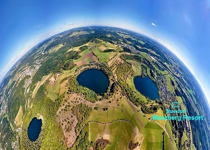 Exclusive With Volcano Views *